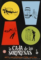 The Wrong Box - Spanish Movie Poster (xs thumbnail)