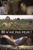 Bi, dung so! - French Movie Poster (xs thumbnail)