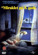 *batteries not included - Danish Movie Cover (xs thumbnail)