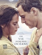 The Light Between Oceans - French Movie Poster (xs thumbnail)