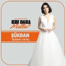 Kim Daha Mutlu? - Turkish Movie Poster (xs thumbnail)