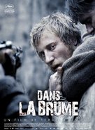 V tumane - French Movie Poster (xs thumbnail)
