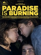 Paradiset brinner - French Movie Poster (xs thumbnail)