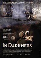 In Darkness - Spanish Movie Poster (xs thumbnail)