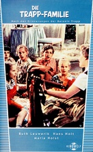 Die Trapp-Familie - German VHS movie cover (xs thumbnail)