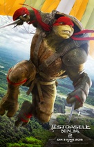 Teenage Mutant Ninja Turtles: Out of the Shadows - Romanian Movie Poster (xs thumbnail)