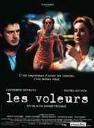 Les voleurs - French Movie Poster (xs thumbnail)