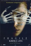 Fr&aacute;giles - Turkish Movie Poster (xs thumbnail)