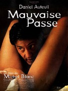 Mauvaise passe - French Movie Poster (xs thumbnail)