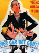 Sitting Pretty - Danish Movie Poster (xs thumbnail)