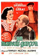 Un mauvais gar&ccedil;on - French Movie Poster (xs thumbnail)