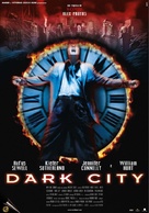 Dark City - Italian Theatrical movie poster (xs thumbnail)