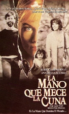 The Hand That Rocks The Cradle - Argentinian VHS movie cover (xs thumbnail)