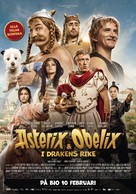 Ast&eacute;rix &amp; Ob&eacute;lix: L'Empire du Milieu - Swedish Movie Poster (xs thumbnail)