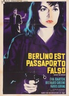 Beyond the Curtain - Italian Movie Poster (xs thumbnail)