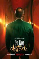 Do Not Disturb: Ayzek ile Bir Gece - Turkish Movie Poster (xs thumbnail)