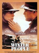 Winter People - French Movie Poster (xs thumbnail)