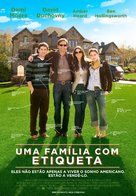 The Joneses - Portuguese Movie Poster (xs thumbnail)