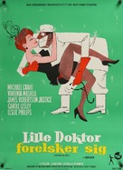 Doctor in Love - Danish Movie Poster (xs thumbnail)