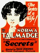 Secrets - Movie Poster (xs thumbnail)