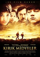 Kirik Midyeler - Turkish Movie Poster (xs thumbnail)