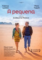 La Petite - Portuguese Movie Poster (xs thumbnail)