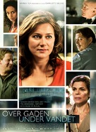 Over gaden under vandet - Danish Movie Poster (xs thumbnail)