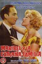 Maribel y la extra&ntilde;a familia - Spanish Movie Poster (xs thumbnail)