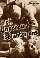 The Creature Walks Among Us - German poster (xs thumbnail)