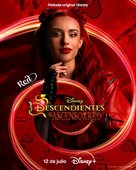 Descendants: The Rise of Red - Argentinian Movie Poster (xs thumbnail)