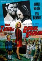 Bir T&uuml;rk&#039;e g&ouml;n&uuml;l verdim - Turkish Movie Poster (xs thumbnail)