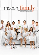 &quot;Modern Family&quot; - Brazilian Movie Cover (xs thumbnail)