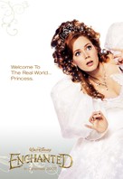 Enchanted - Movie Poster (xs thumbnail)