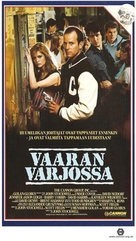 Under Cover - Finnish VHS movie cover (xs thumbnail)
