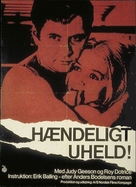 H&aelig;ndeligt uheld - Danish Movie Poster (xs thumbnail)