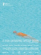 Ein Fisch, der auf dem R&uuml;cken schwimmt - International Movie Poster (xs thumbnail)