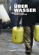 &Uuml;ber Wasser: Menschen und gelbe Kanister - Austrian poster (xs thumbnail)