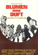 Beyond the Valley of the Dolls - German Movie Poster (xs thumbnail)