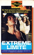 Walking the Edge - French VHS movie cover (xs thumbnail)