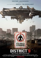 District 9 - Spanish Movie Poster (xs thumbnail)