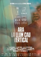 Ara la llum cau vertical - Andorran Movie Poster (xs thumbnail)