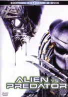 AVP: Alien Vs. Predator - French Movie Cover (xs thumbnail)