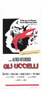 The Birds - Italian Theatrical movie poster (xs thumbnail)