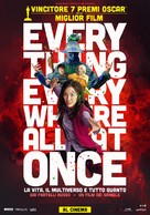 Everything Everywhere All at Once - Italian Movie Poster (xs thumbnail)