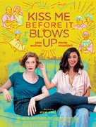 Kiss Me Before It Blows Up - International Movie Poster (xs thumbnail)