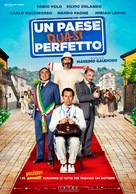 Un paese quasi perfetto - Italian Movie Poster (xs thumbnail)