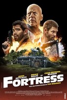 Fortress - French Movie Poster (xs thumbnail)