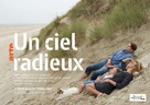 Un ciel radieux - French Movie Poster (xs thumbnail)