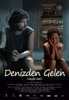 Denizden gelen - Turkish Movie Poster (xs thumbnail)