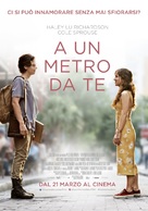 Five Feet Apart - Italian Movie Poster (xs thumbnail)